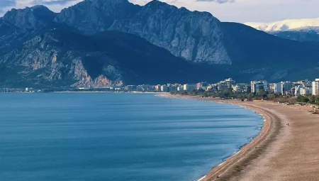 Antalya’da güneşli hava devam edecek: İşte ilçe ilçe sıcaklıklar