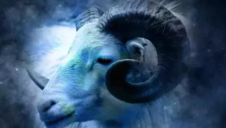 Koç Burçları Nisan Ayında Kaderiyle Yüzleşiyor: Satürn, Neptün ve Güneş Tutulması Aynı Anda Etkiliyor