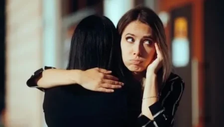 Altıncı hissiyle herkesi şaşırtan 4 burç açıklandı: Astrologlara göre sezgileriyle öne çıkıyorlar