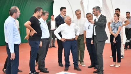 Başkan Büyükkılıç: “Kayseri, tenis alanında önemli bir merkez oluyor”